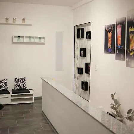 Bello Apartamento Apartamento Graben-Neudorf